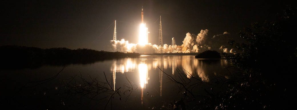 NASA's Space Launch System rocket for Artemis I on the launch pad