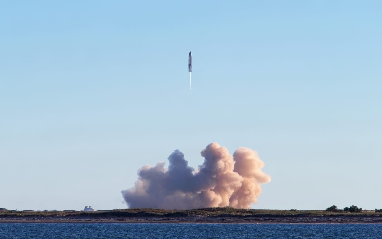SpaceX Starship test vehicle launching from South Texas